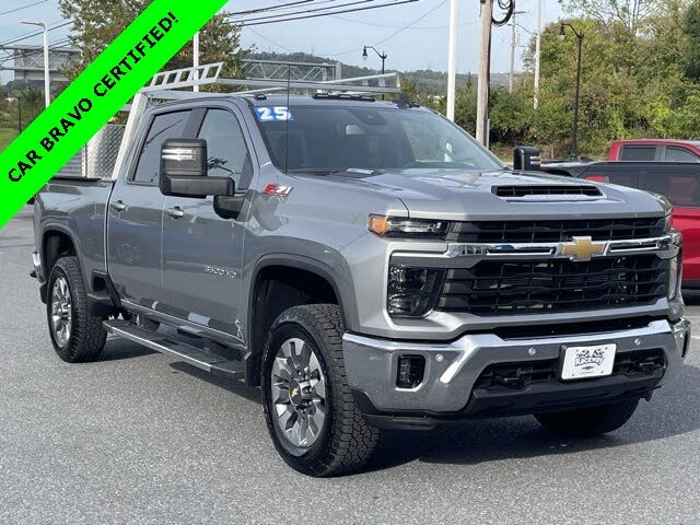 2025 Chevrolet Silverado 3500HD LT Crew Cab 4WD