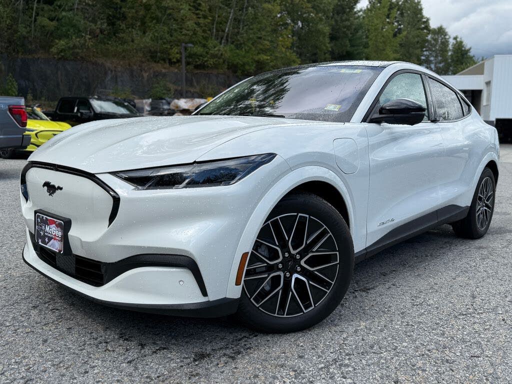 2025 Ford Mustang Mach-E Premium AWD