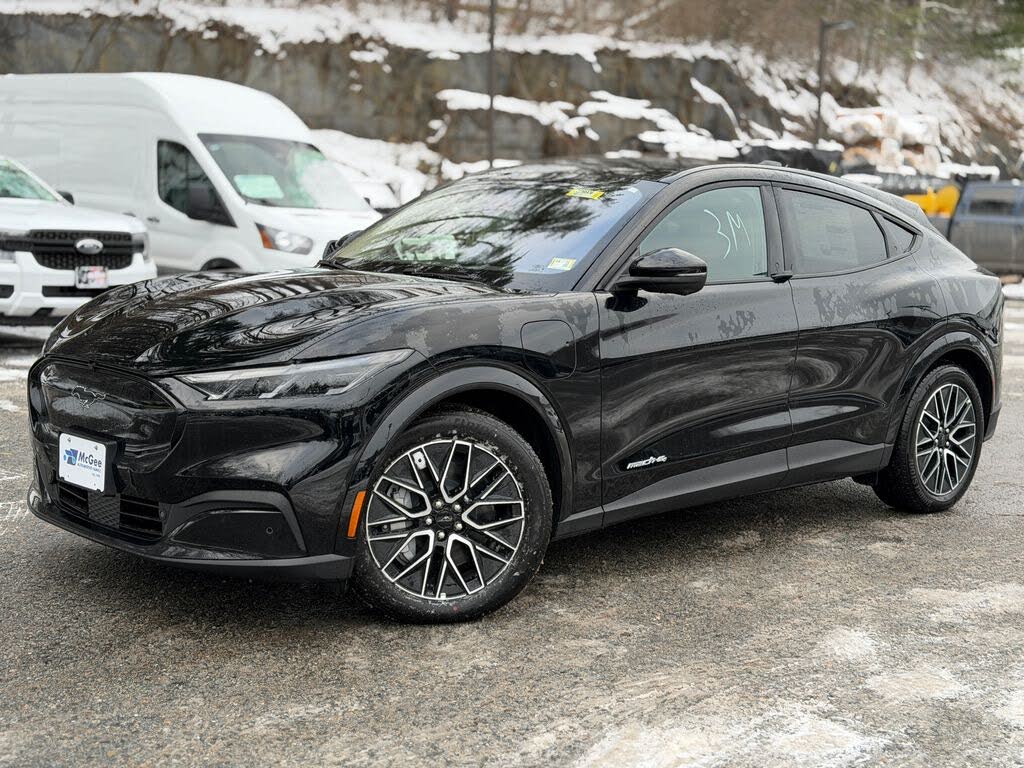 2025 Ford Mustang Mach-E Premium AWD