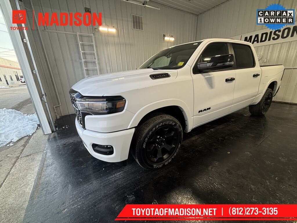 2025 RAM 1500 Big Horn Crew Cab 4WD