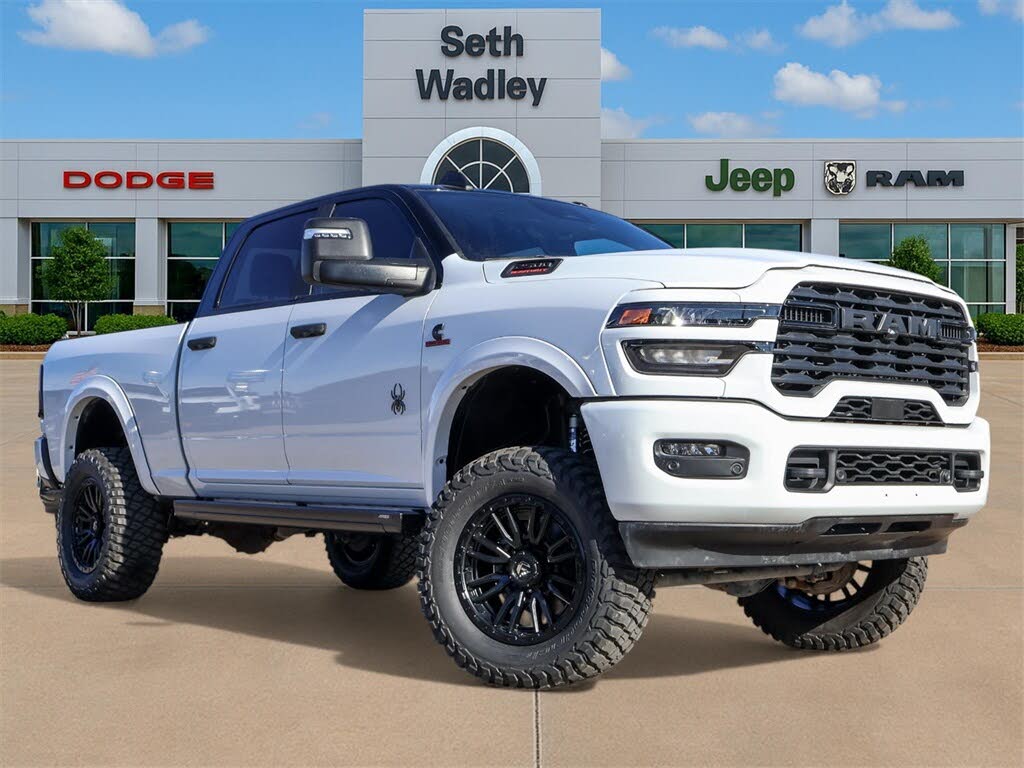 2025 RAM 2500 Big Horn Crew Cab 4WD
