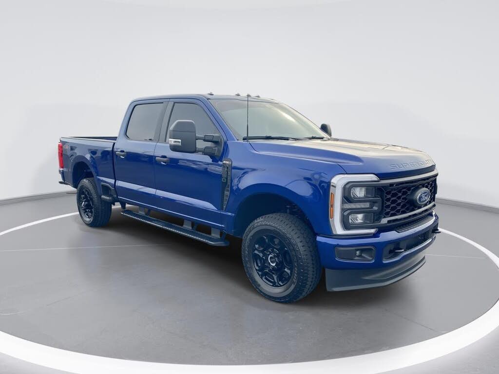 2026 Ford F-250 Super Duty XL Crew Cab 4WD