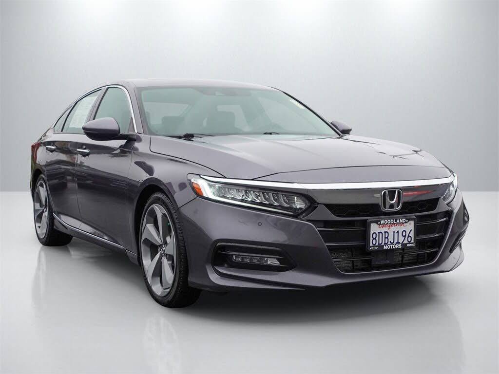 2018 Honda Accord 2.0T Touring FWD