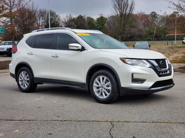 2019 Nissan Rogue SV FWD