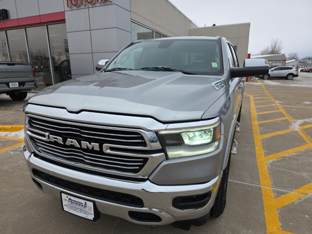 2019 RAM 1500 Laramie Crew Cab 4WD