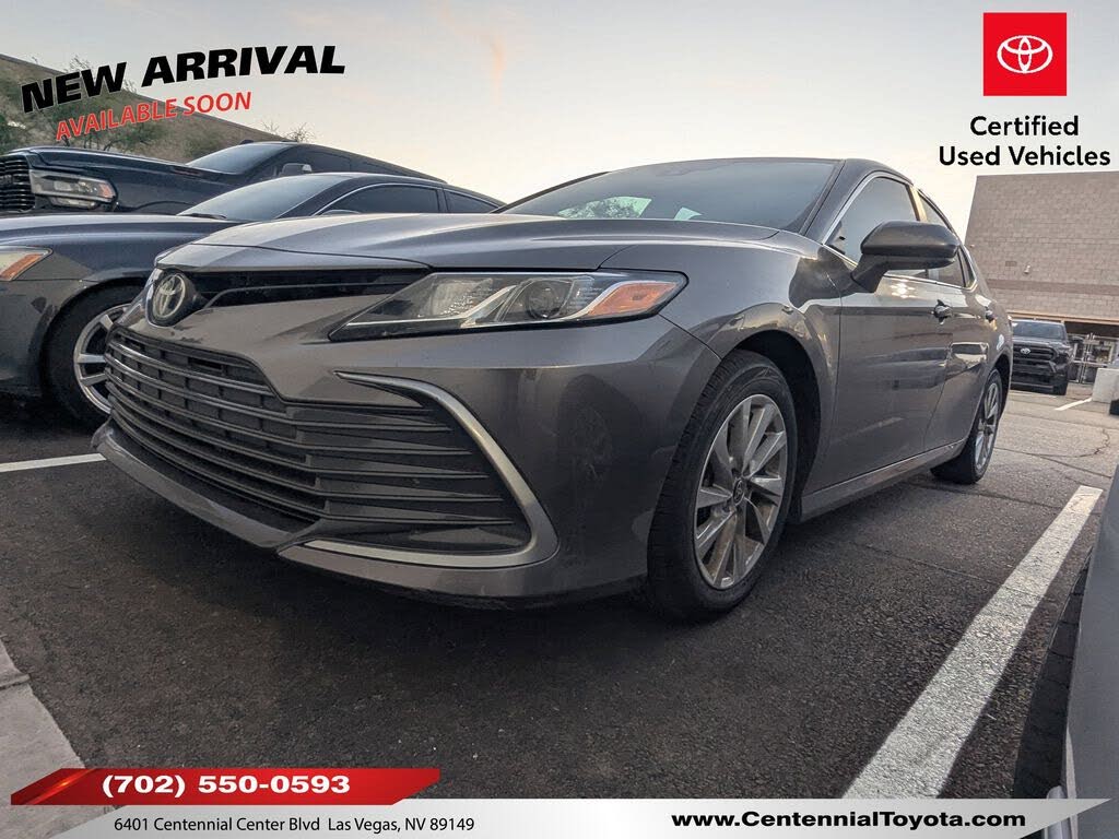 2022 Toyota Camry LE FWD