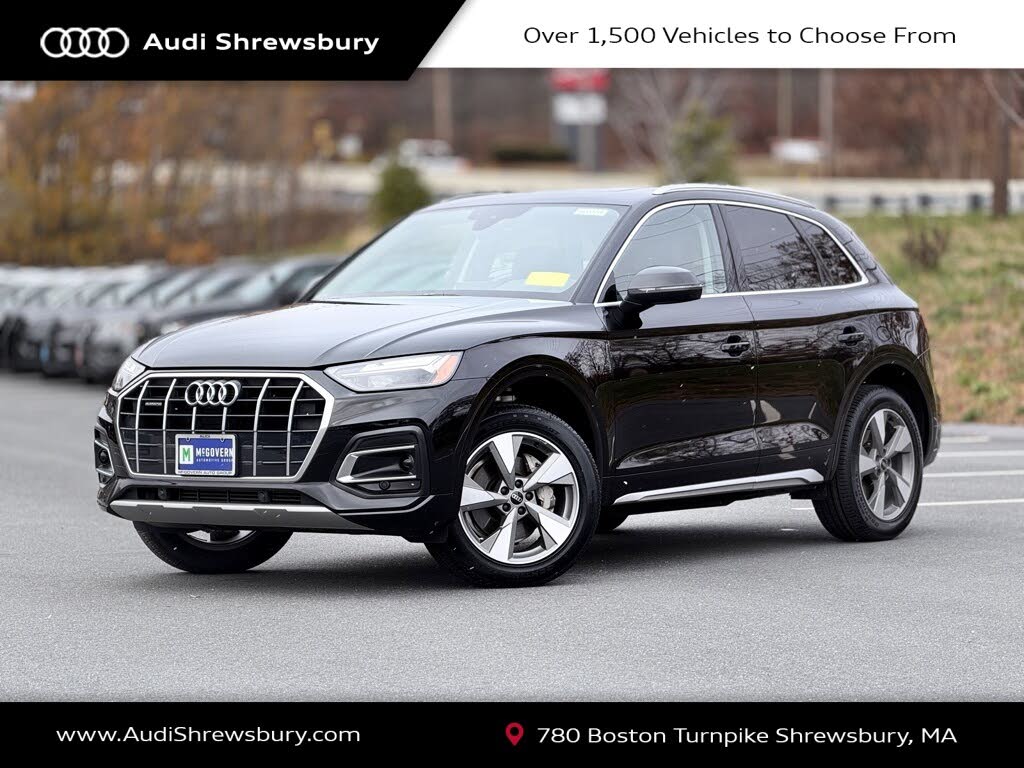 2023 Audi Q5 quattro Premium 40 TFSI