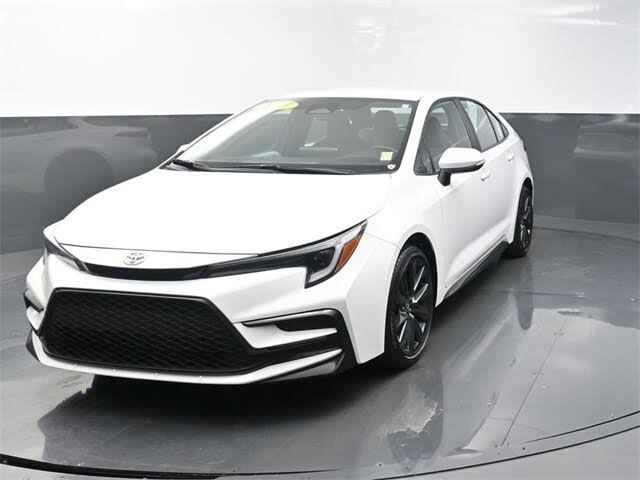 2023 Toyota Corolla SE FWD