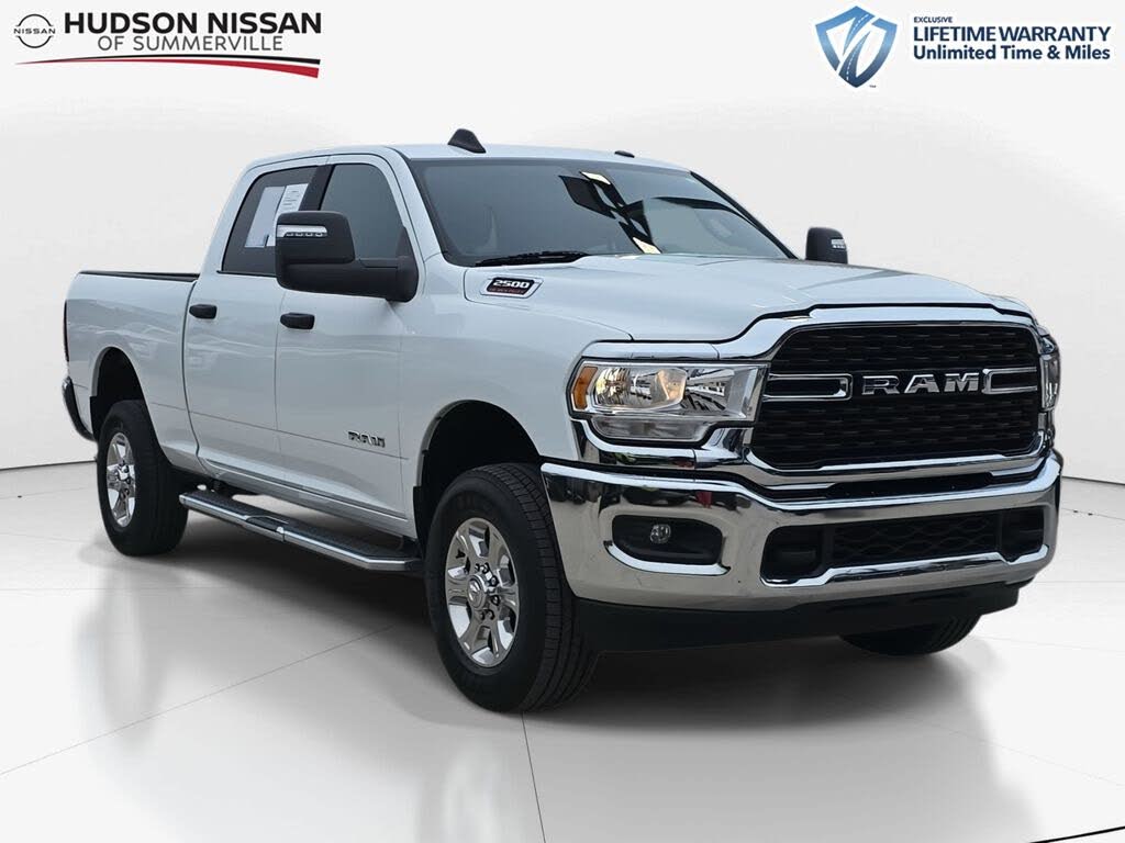 2024 RAM 2500 Big Horn Crew Cab 4WD