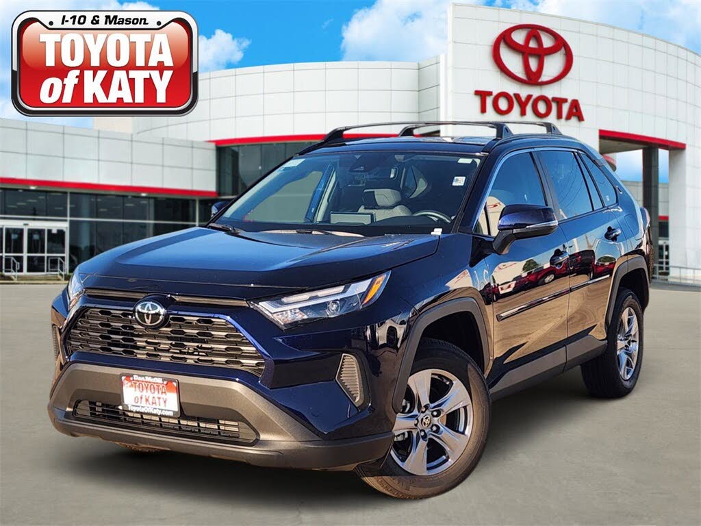 2025 Toyota RAV4 XLE FWD