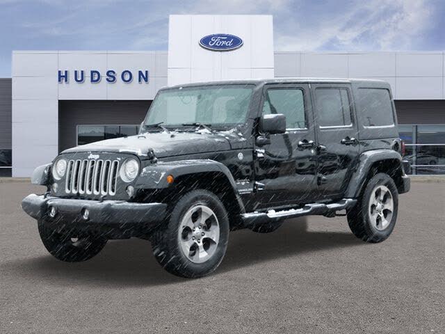 2017 Jeep Wrangler Unlimited Sahara 4WD