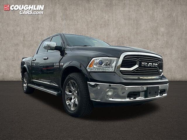 2017 RAM 1500 Laramie Limited Crew Cab 4WD