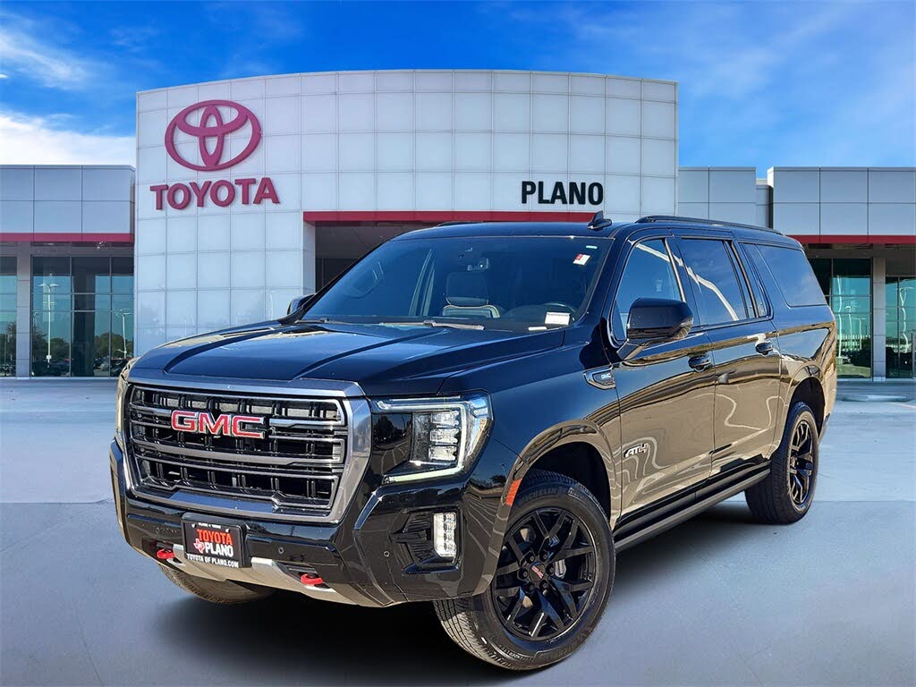 2022 GMC Yukon XL AT4 4WD