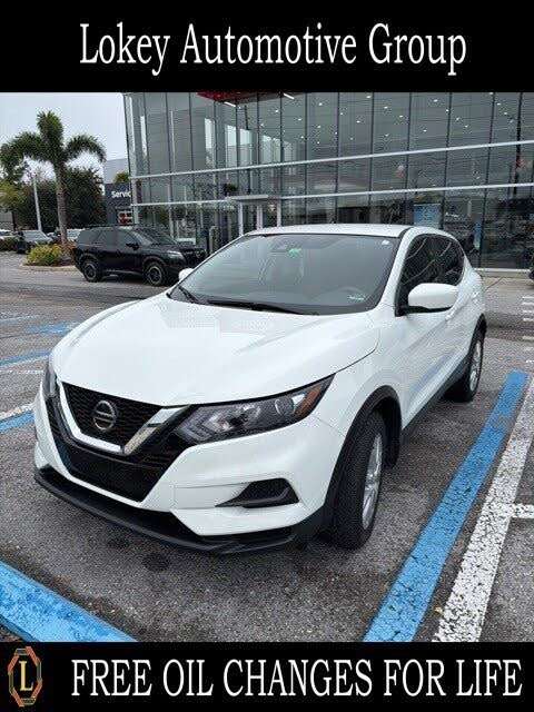 2022 Nissan Rogue Sport S FWD