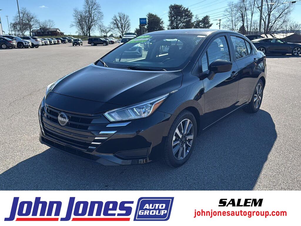 2023 Nissan Versa SV FWD