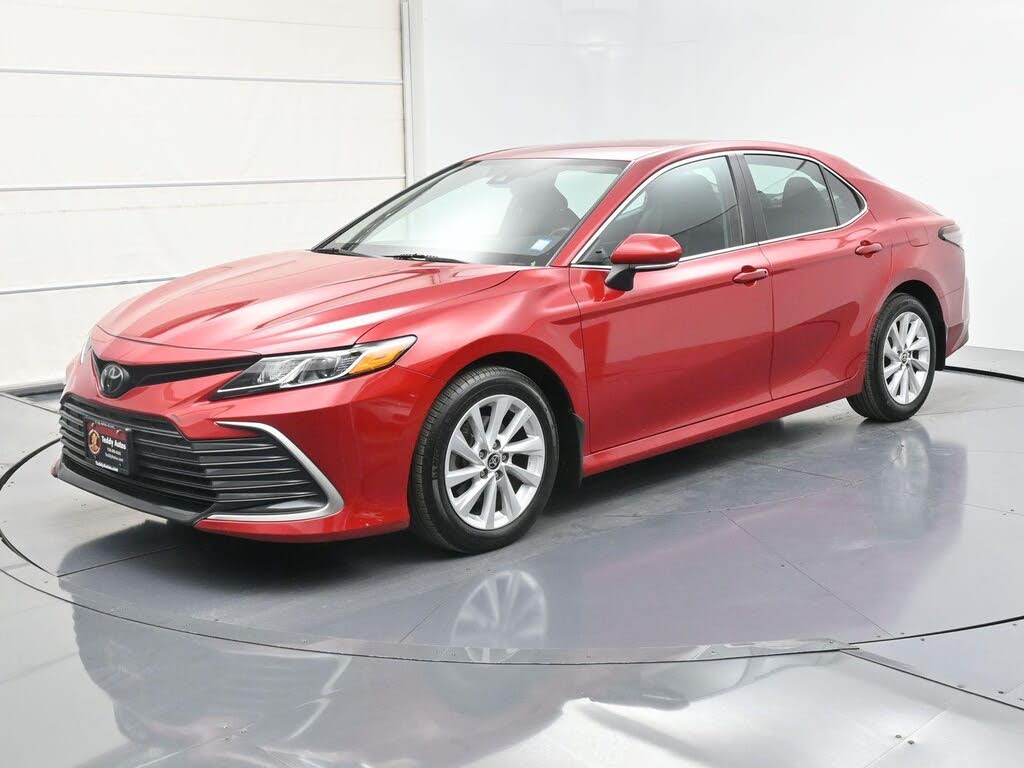 2023 Toyota Camry LE AWD