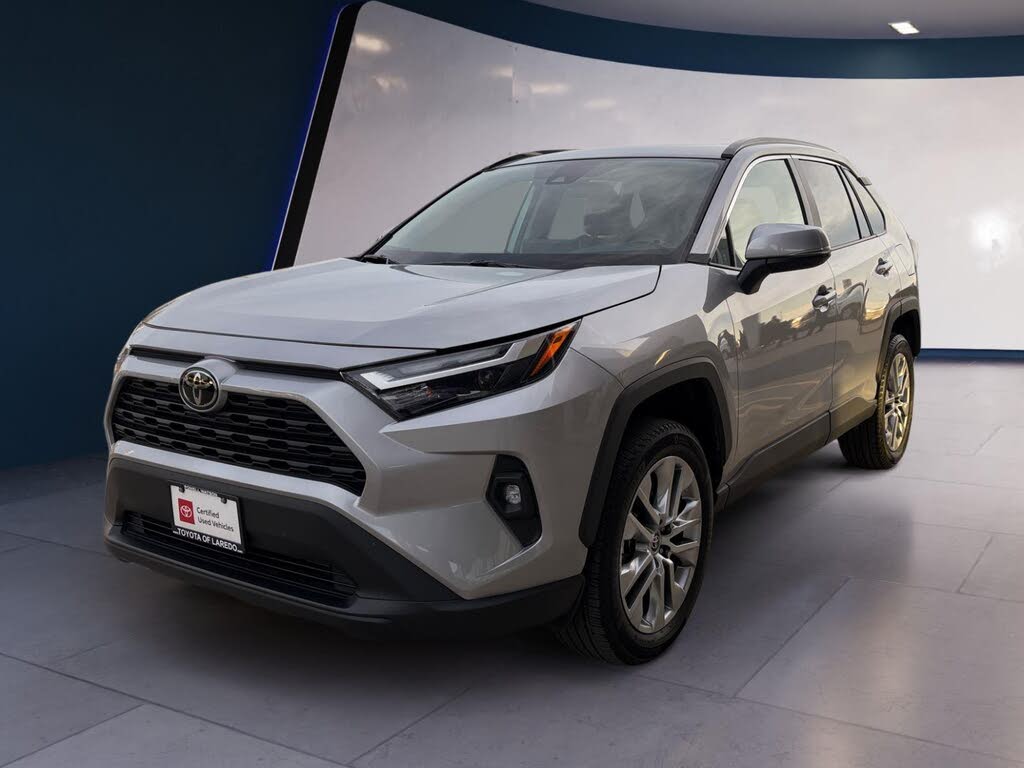 2023 Toyota RAV4 XLE Premium FWD