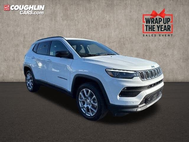 2024 Jeep Compass Latitude Lux 4WD