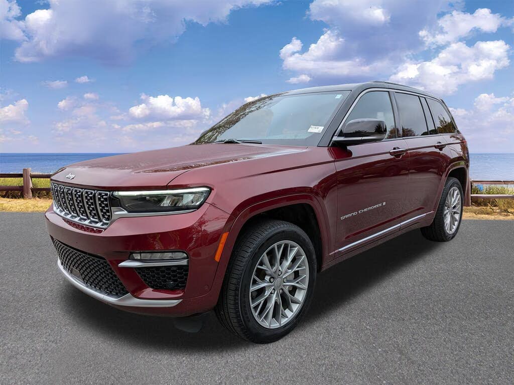 2025 Jeep Grand Cherokee Summit 4WD