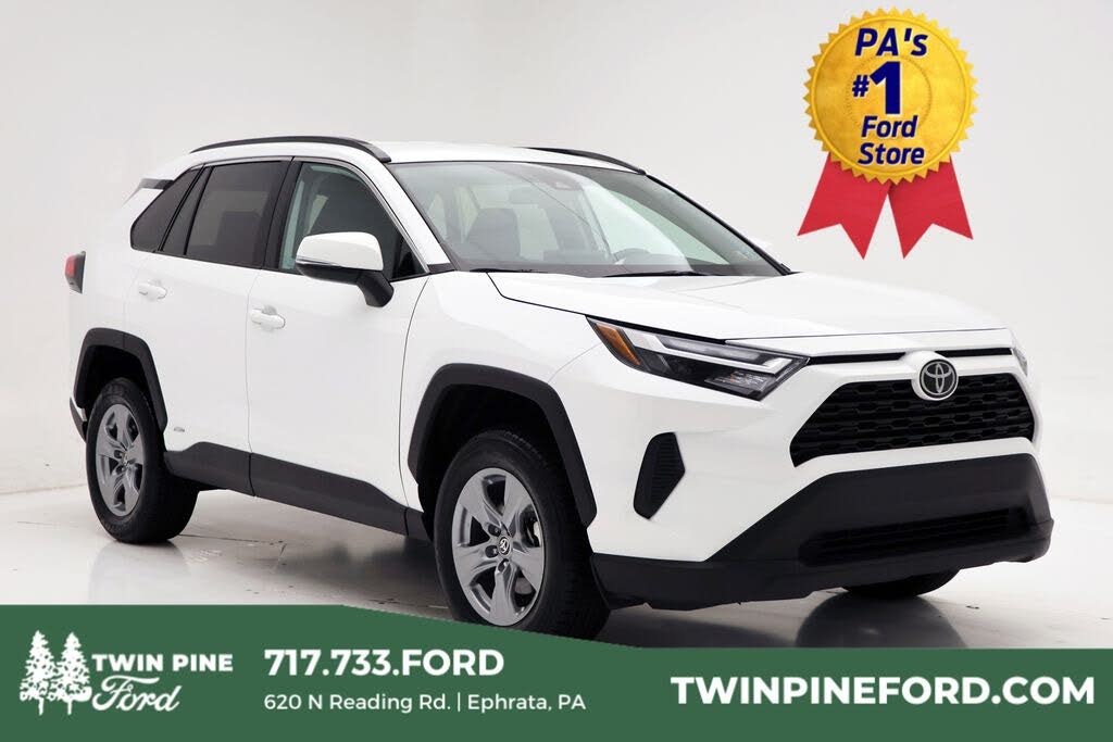 2025 Toyota RAV4 Hybrid XLE AWD