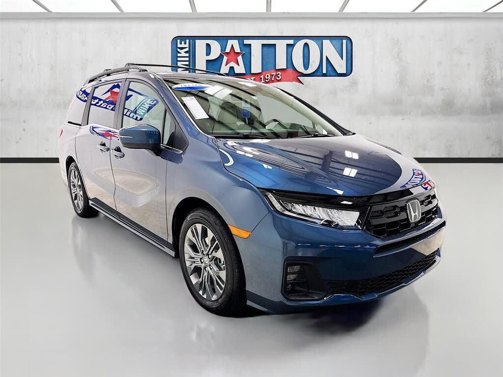 2026 Honda Odyssey Touring FWD