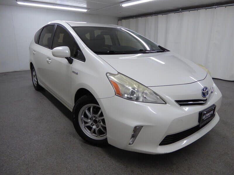 2012 Toyota Prius v Two FWD