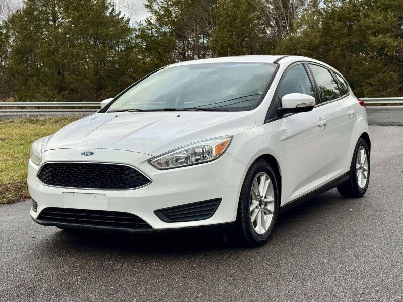 2016 Ford Focus SE Hatchback