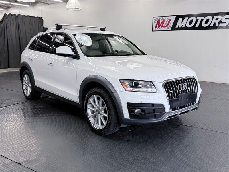 2017 Audi Q5 2.0T quattro Premium Plus