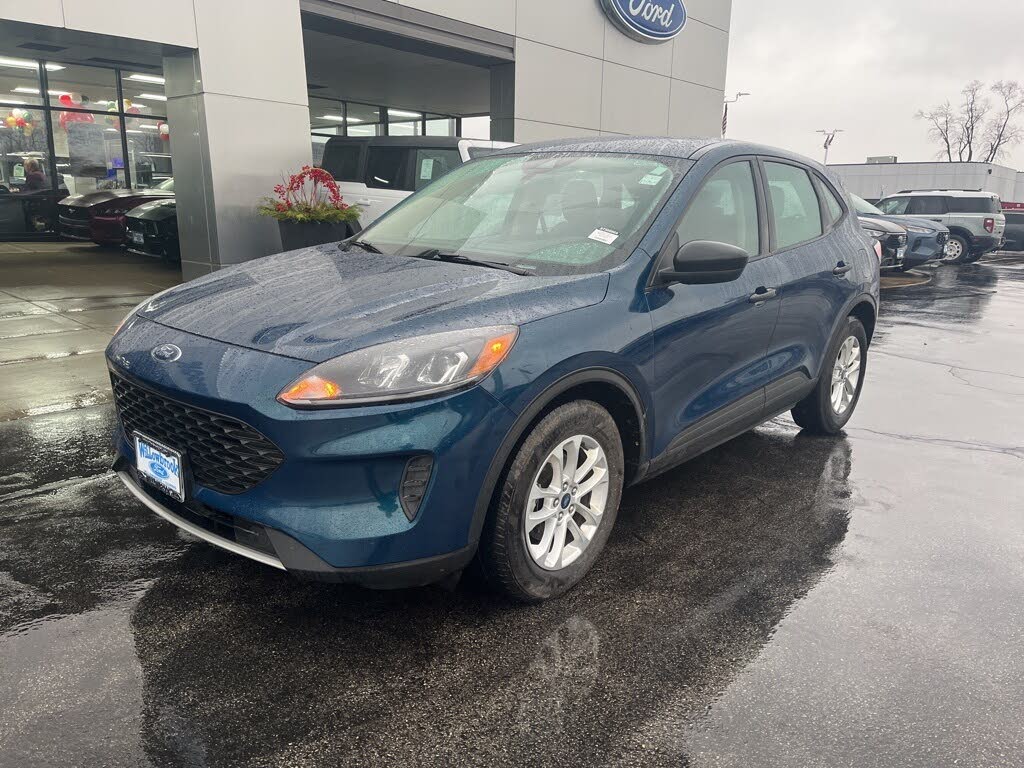 2020 Ford Escape S FWD