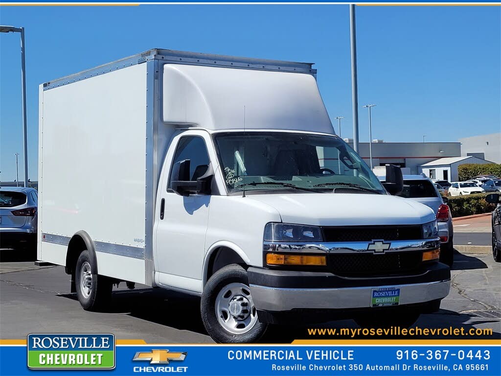 2023 Chevrolet Express Chassis 3500 Cutaway 139