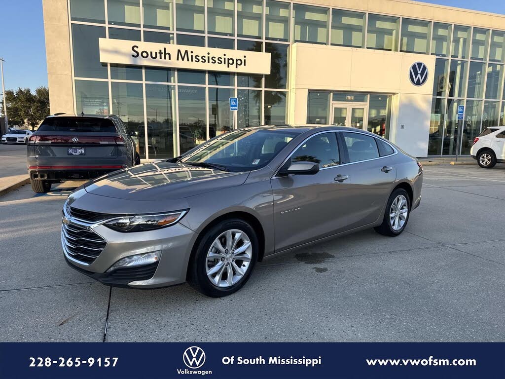 2024 Chevrolet Malibu LT with 1LT FWD