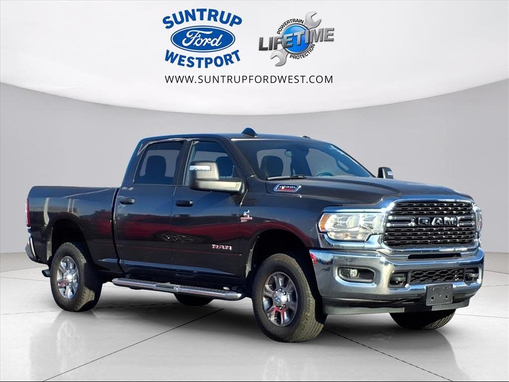 2024 RAM 2500 Big Horn Crew Cab 4WD