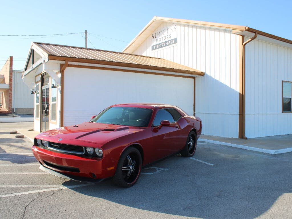 2010 Dodge Challenger SE RWD