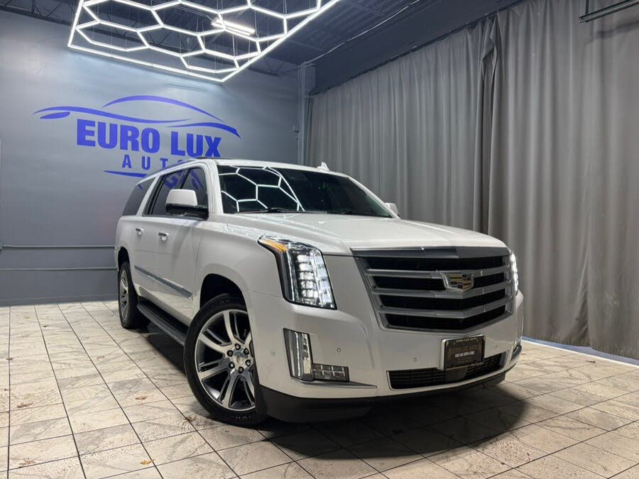 2018 Cadillac Escalade ESV Premium Luxury 4WD