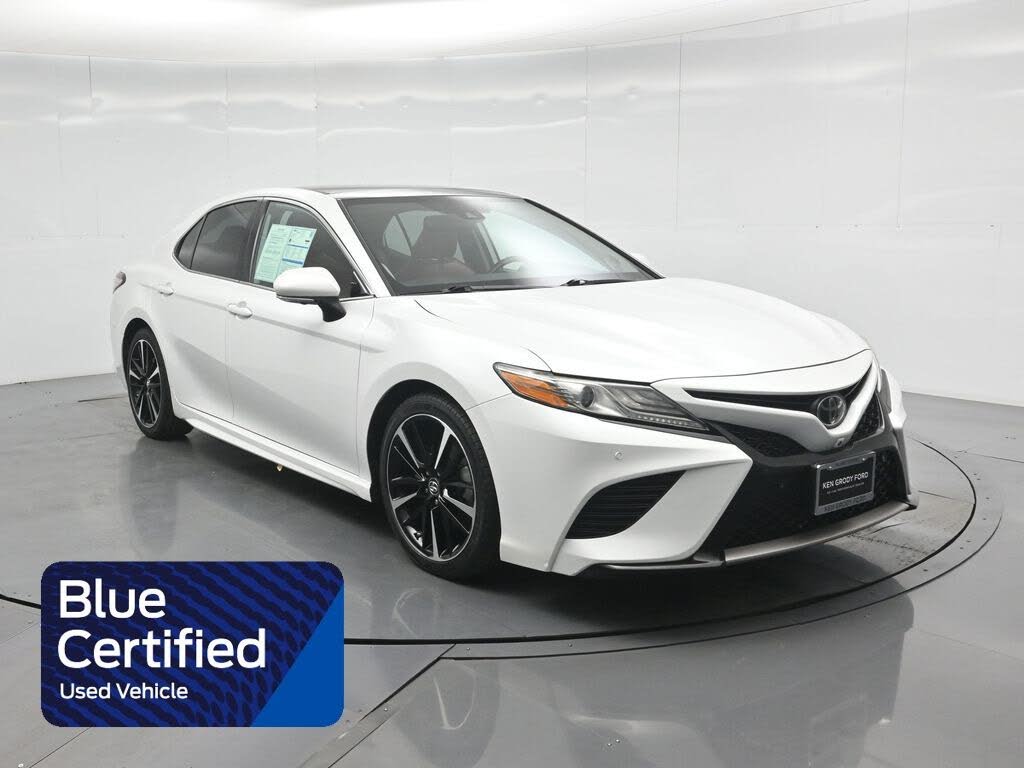 2019 Toyota Camry XSE V6 FWD