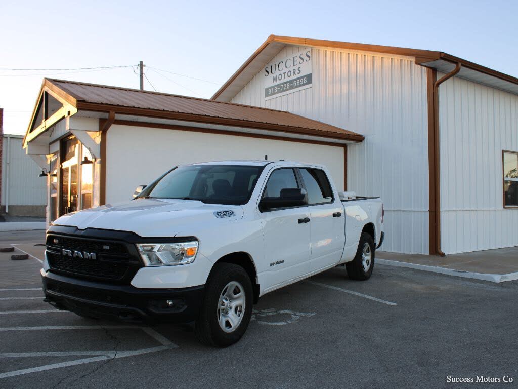 2020 RAM 1500 Tradesman Crew Cab 4WD