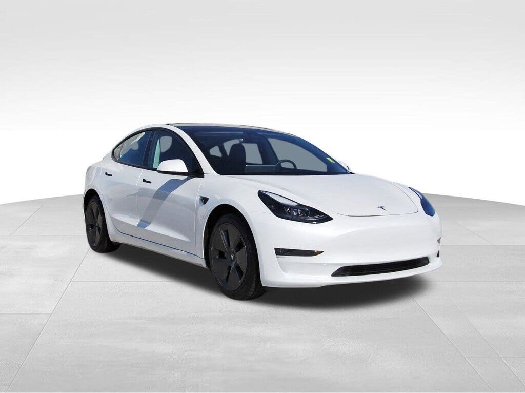 2022 Tesla Model 3 Long Range AWD