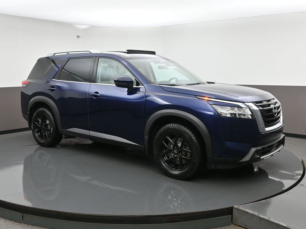 Nissan Pathfinder SL 4WD 2024
