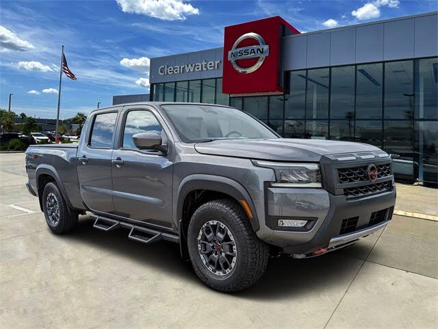 2026 Nissan Frontier PRO-4X Crew Cab LB 4WD