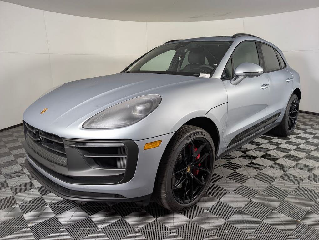 2026 Porsche Macan GTS AWD