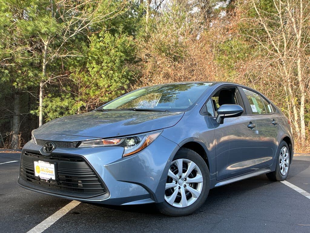 2026 Toyota Corolla LE FWD