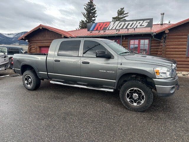 2007 Dodge RAM 1500 SLT Mega Cab 4WD