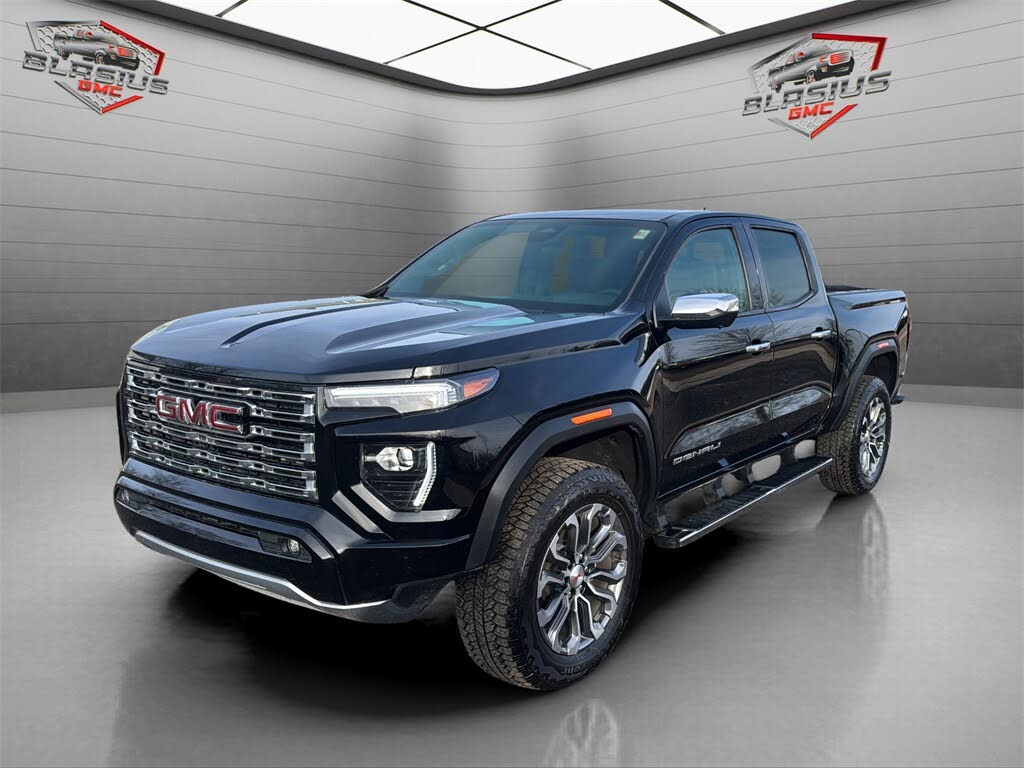 2023 GMC Canyon Denali Crew Cab 4WD