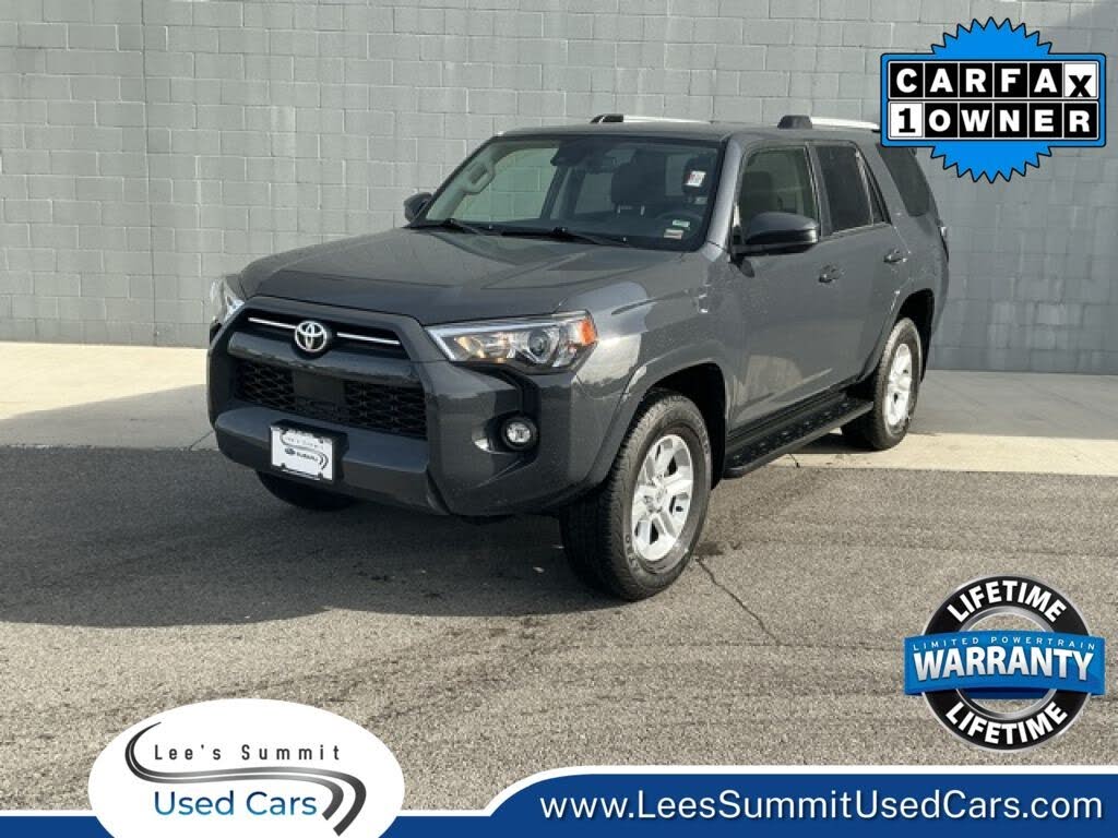 2024 Toyota 4Runner SR5 4WD