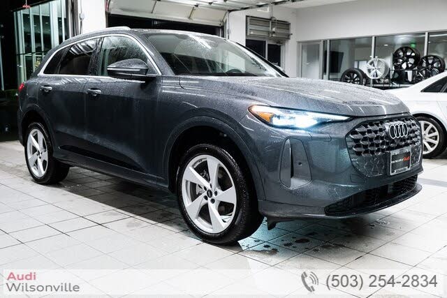 2025 Audi Q5 quattro Premium Plus 40 TFSI