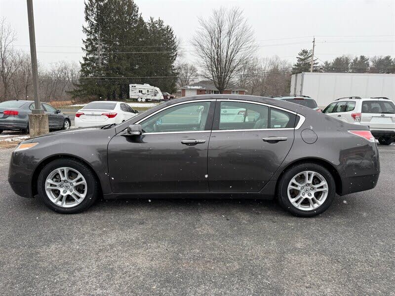 2009 Acura TL FWD with Technology Package