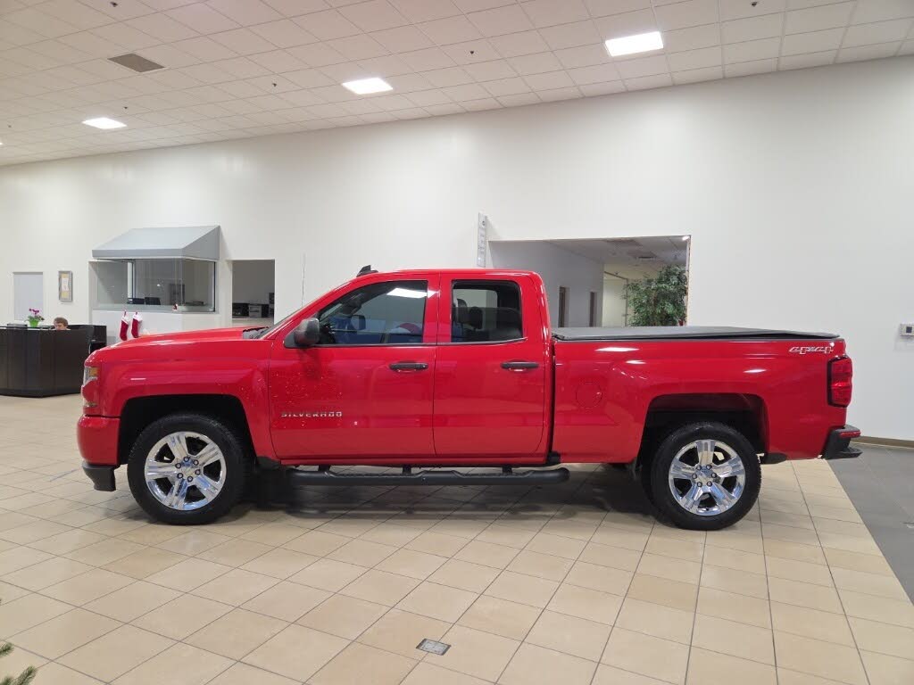 2017 Chevrolet Silverado 1500 Custom Double Cab 4WD