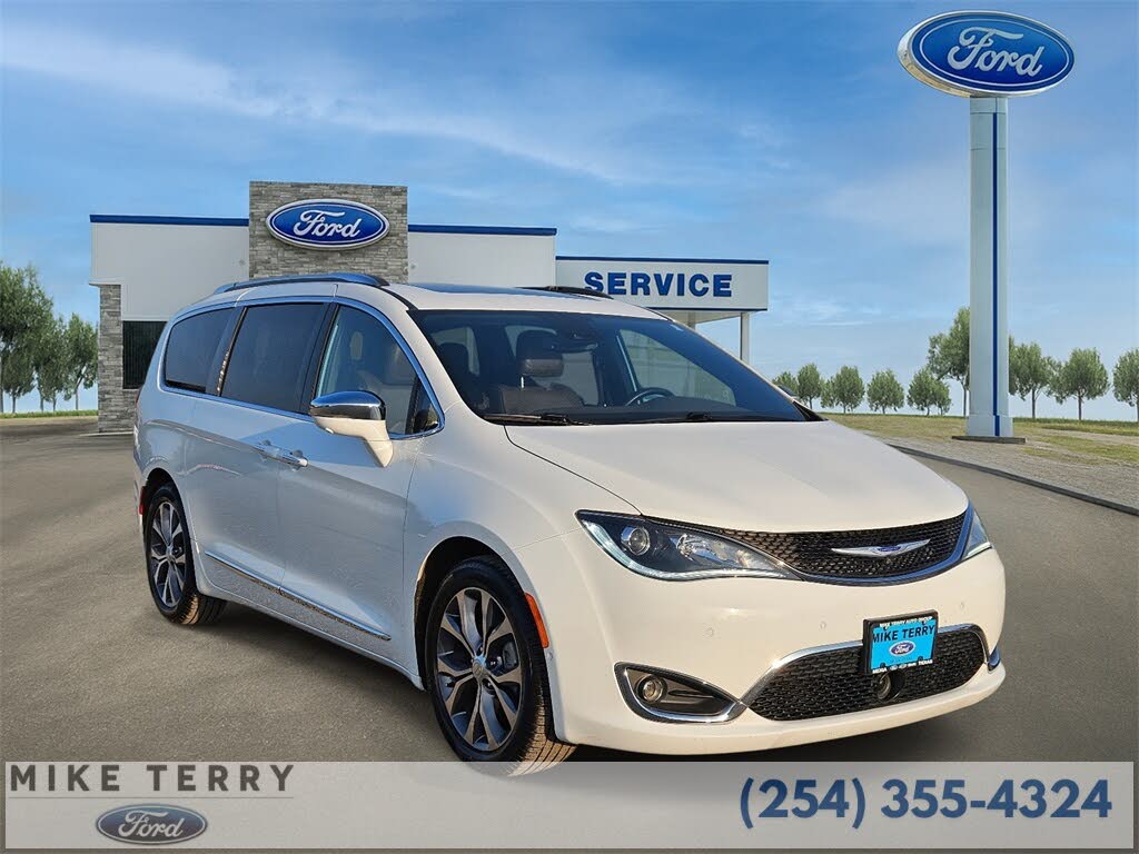 2020 Chrysler Pacifica Limited FWD