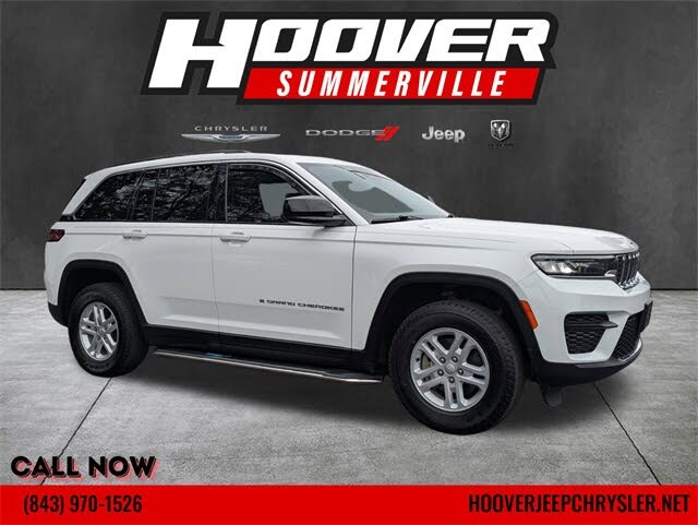2023 Jeep Grand Cherokee Laredo 4WD