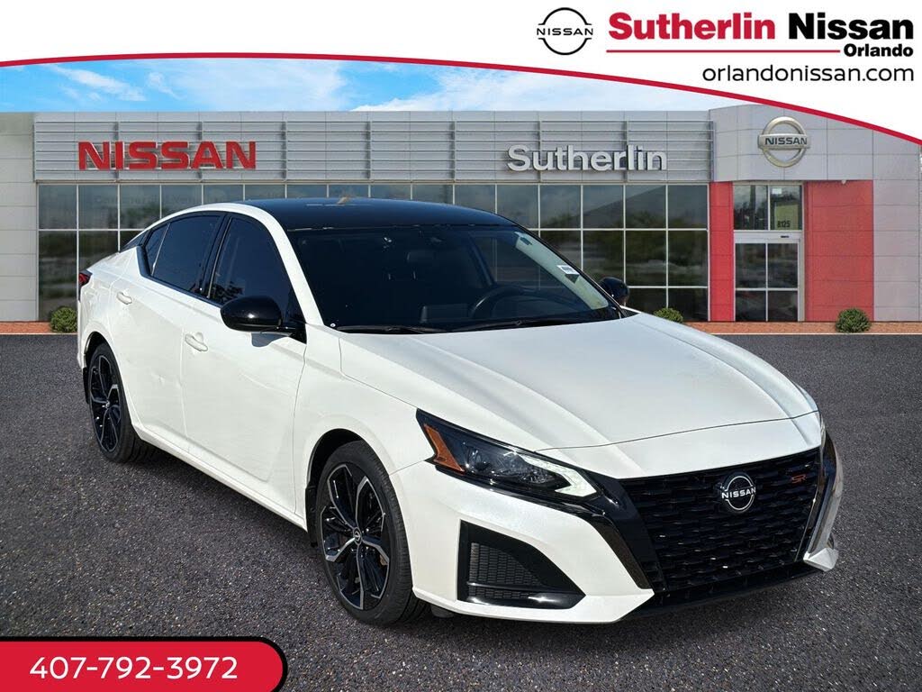 2023 Nissan Altima 2.5 SR FWD